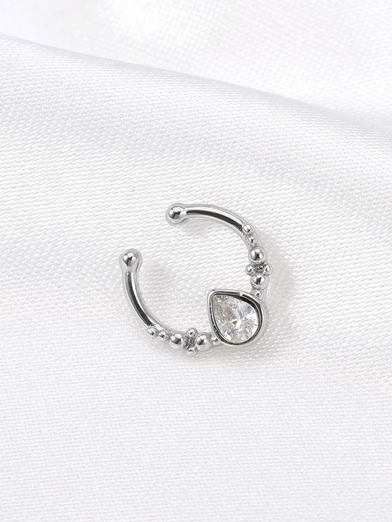 Edelstahl Hufeisen Wassertropf – Body Jewelry Nose Studs Bewertung und Preis